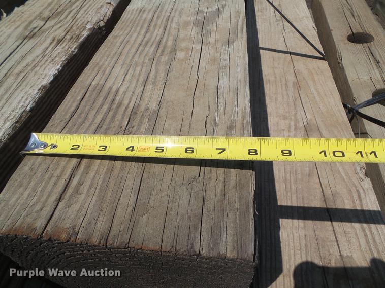 image for item DZ9354 Guardrail posts and blocks