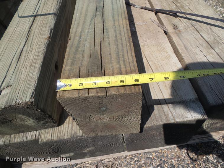 image for item DZ9354 Guardrail posts and blocks