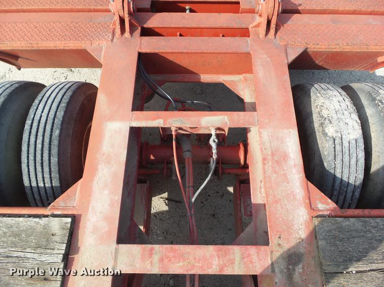 image for item DZ9367 1982 Load King 503/504 DDBP low boy equipment trailer