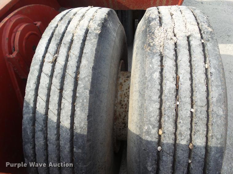 image for item DZ9367 1982 Load King 503/504 DDBP low boy equipment trailer