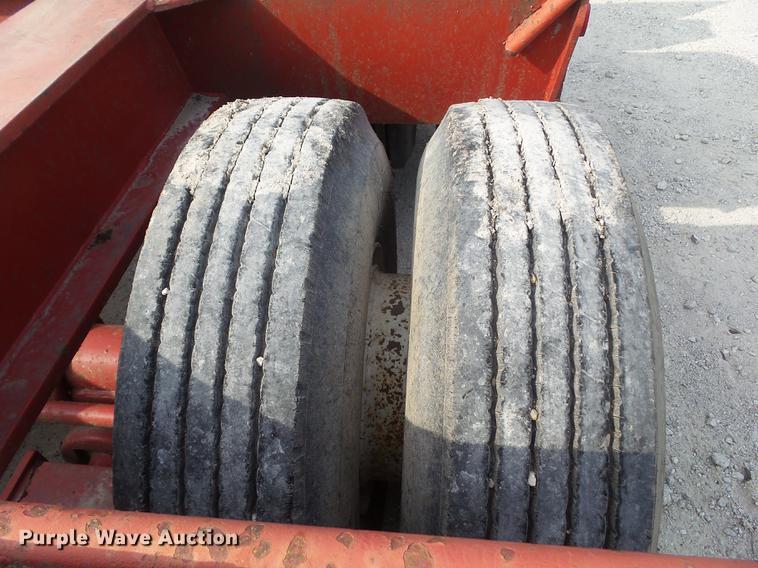 image for item DZ9367 1982 Load King 503/504 DDBP low boy equipment trailer