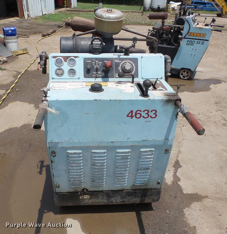 image for item EI9818 Target Pro 65 concrete saw