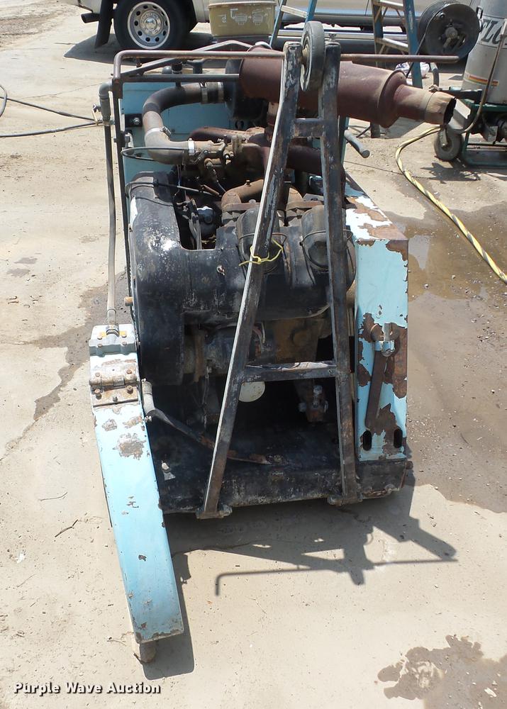 image for item EI9818 Target Pro 65 concrete saw