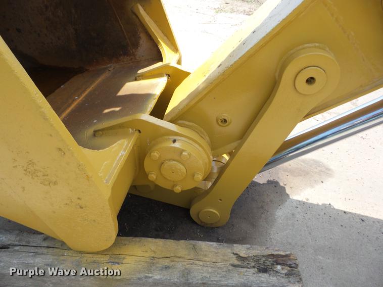 image for item EI9820 Caterpillar 322B excavator boom