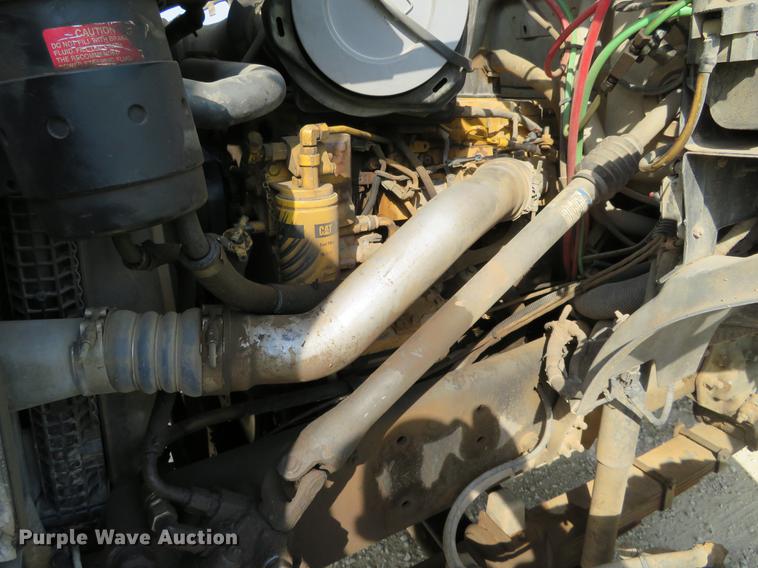 image for item EJ9627 2002 Ford F750 Super Duty digger derrick truck