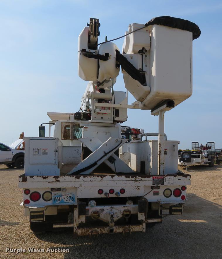 image for item EJ9629 2009 International DuraStar 4300 bucket truck