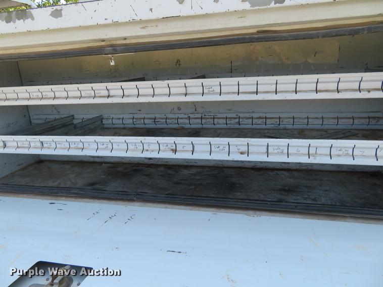 image for item EJ9629 2009 International DuraStar 4300 bucket truck