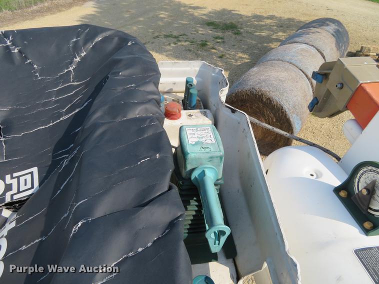 image for item EJ9629 2009 International DuraStar 4300 bucket truck