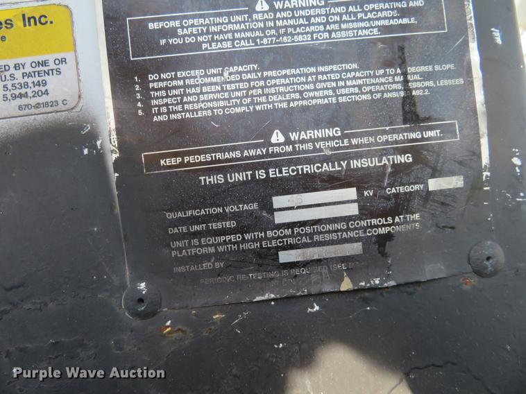 image for item EJ9630 2006 Freightliner Business Class M2 bucket truck