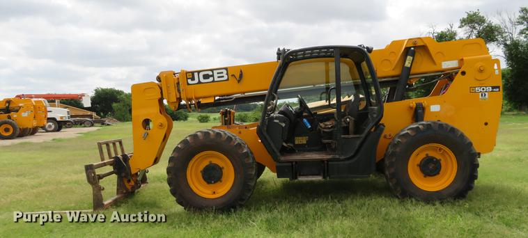 image for item EJ9639 JCB 509-42 telehandler