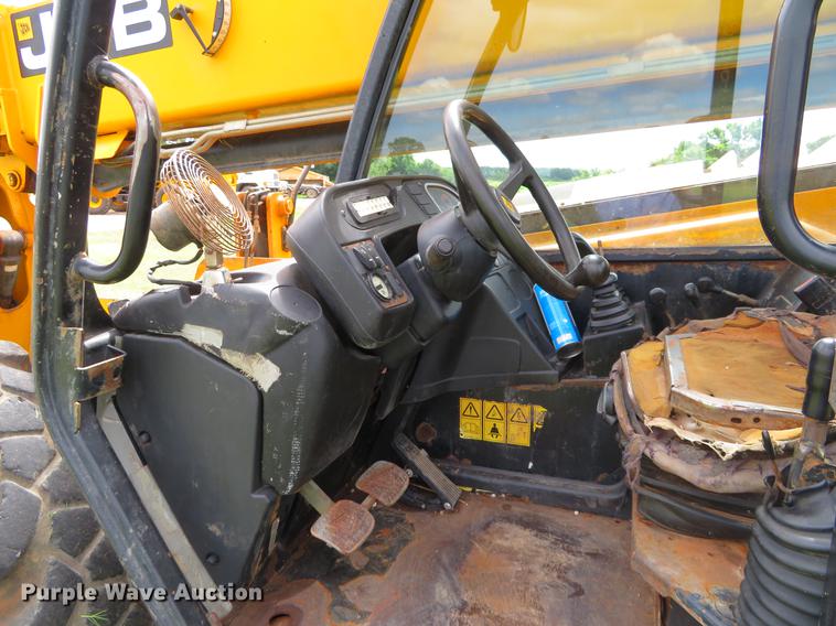 image for item EJ9639 JCB 509-42 telehandler