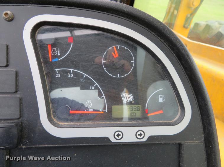 image for item EJ9639 JCB 509-42 telehandler