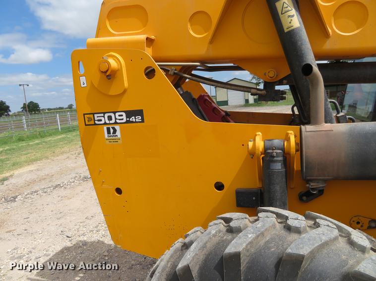 image for item EJ9639 JCB 509-42 telehandler
