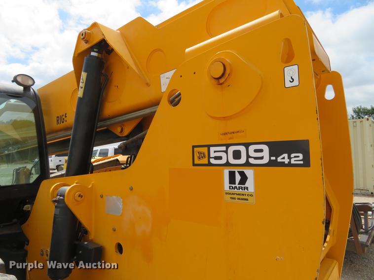image for item EJ9639 JCB 509-42 telehandler