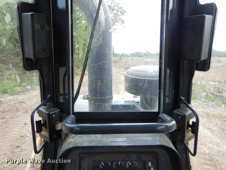 image for item EK9506 2011 John Deere 850K dozer