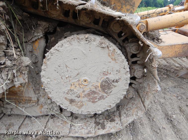 image for item EK9506 2011 John Deere 850K dozer