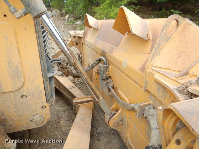 image for item EK9506 2011 John Deere 850K dozer