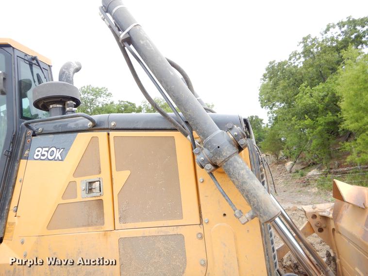 image for item EK9506 2011 John Deere 850K dozer