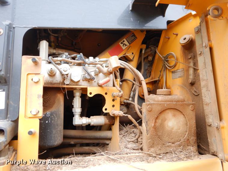 image for item EK9506 2011 John Deere 850K dozer