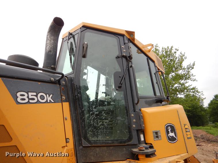 image for item EK9506 2011 John Deere 850K dozer