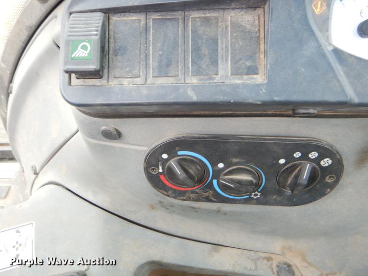 image for item EK9507 2011 New Holland B95B backhoe