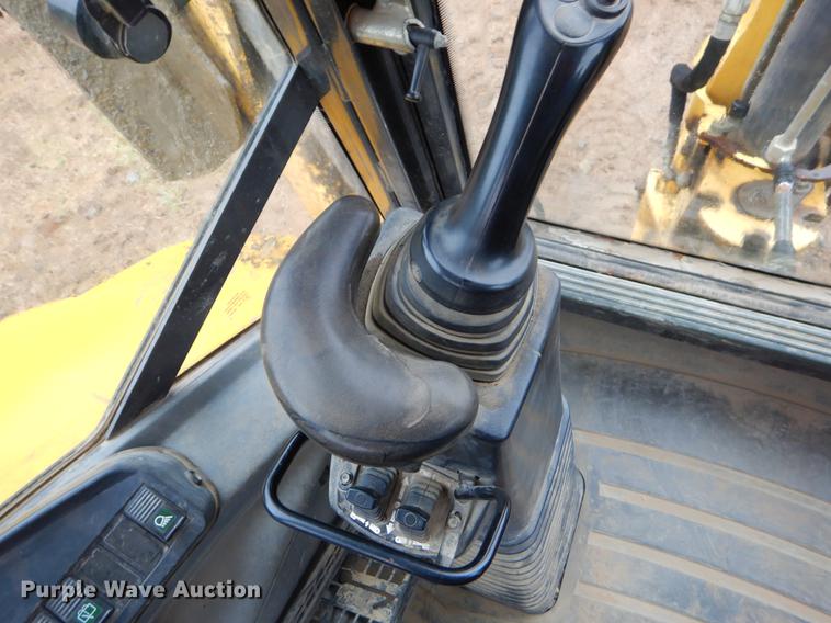 image for item EK9507 2011 New Holland B95B backhoe