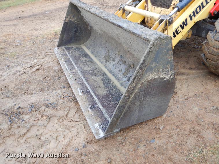 image for item EK9507 2011 New Holland B95B backhoe