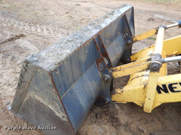 image for item EK9507 2011 New Holland B95B backhoe