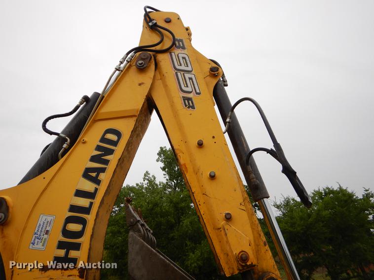 image for item EK9507 2011 New Holland B95B backhoe