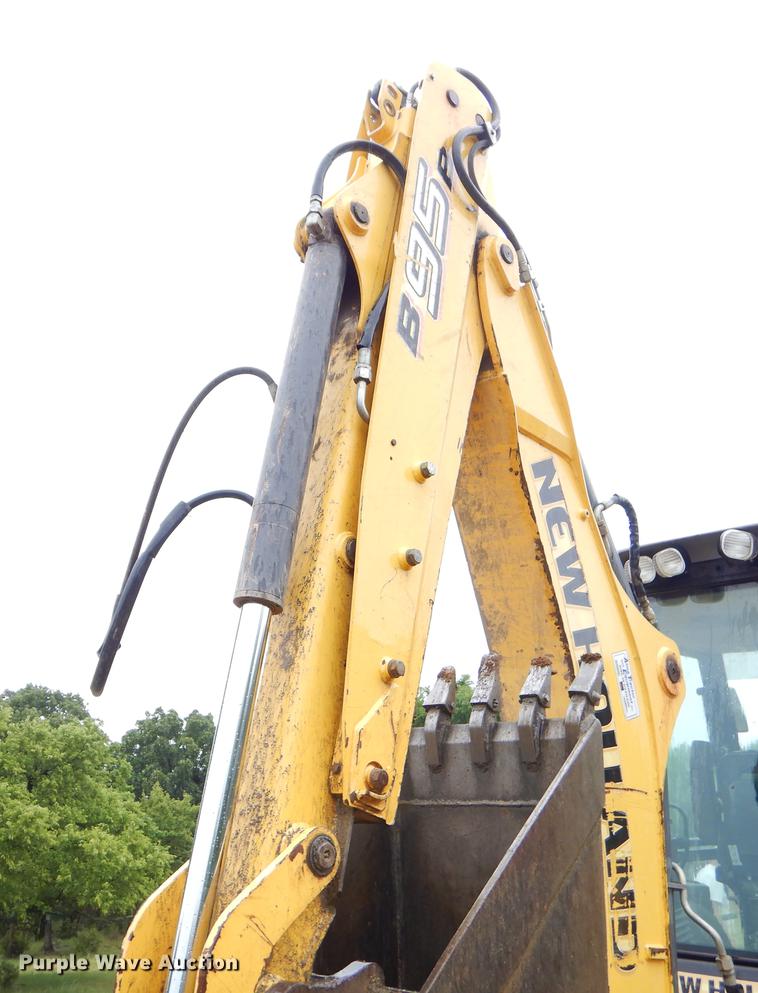 image for item EK9507 2011 New Holland B95B backhoe