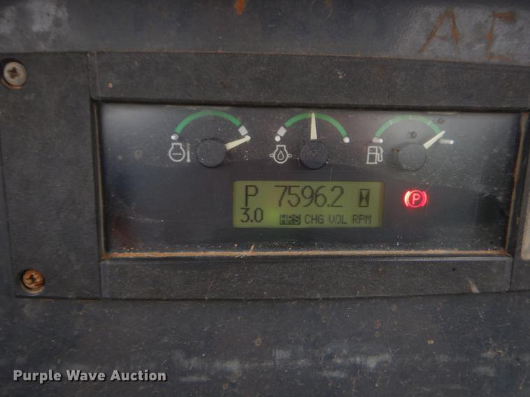 image for item EK9508 2007 John Deere 650J dozer