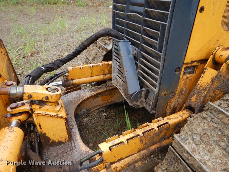 image for item EK9508 2007 John Deere 650J dozer
