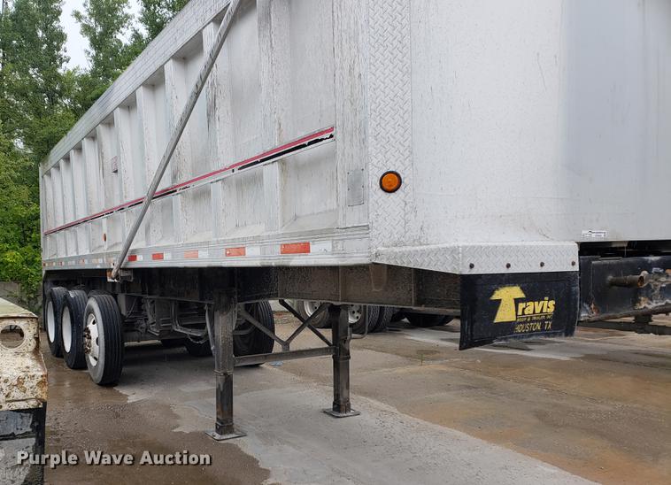 image for item EP9456 2002 Travis end dump trailer
