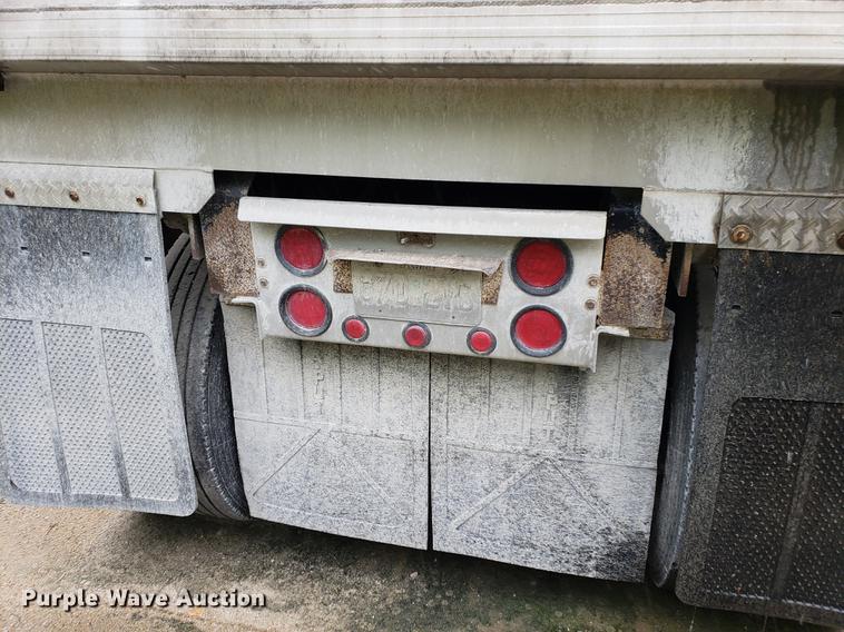 image for item EP9456 2002 Travis end dump trailer