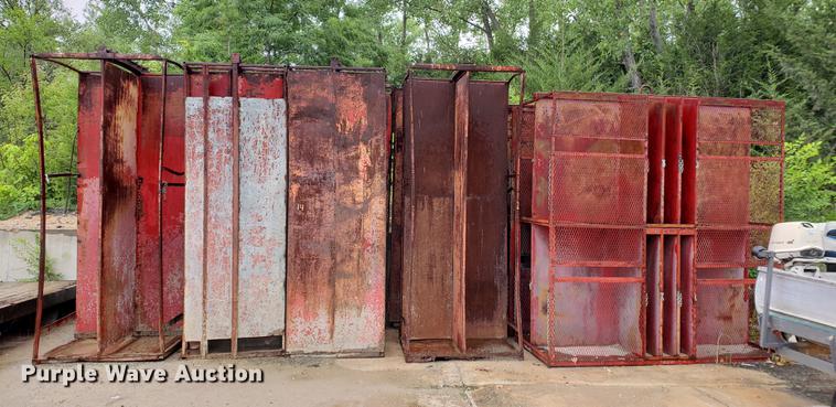 image for item EP9458 Approximately 10 concrete form baskets