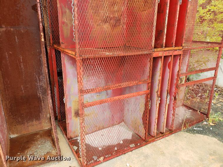 Approximately 10 concrete form baskets in Platte City, MO Item EP9458