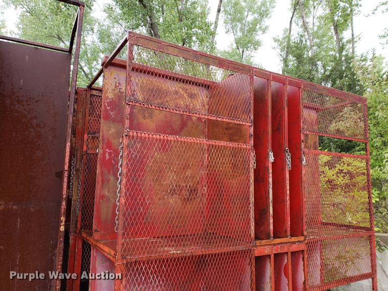 image for item EP9458 Approximately 10 concrete form baskets