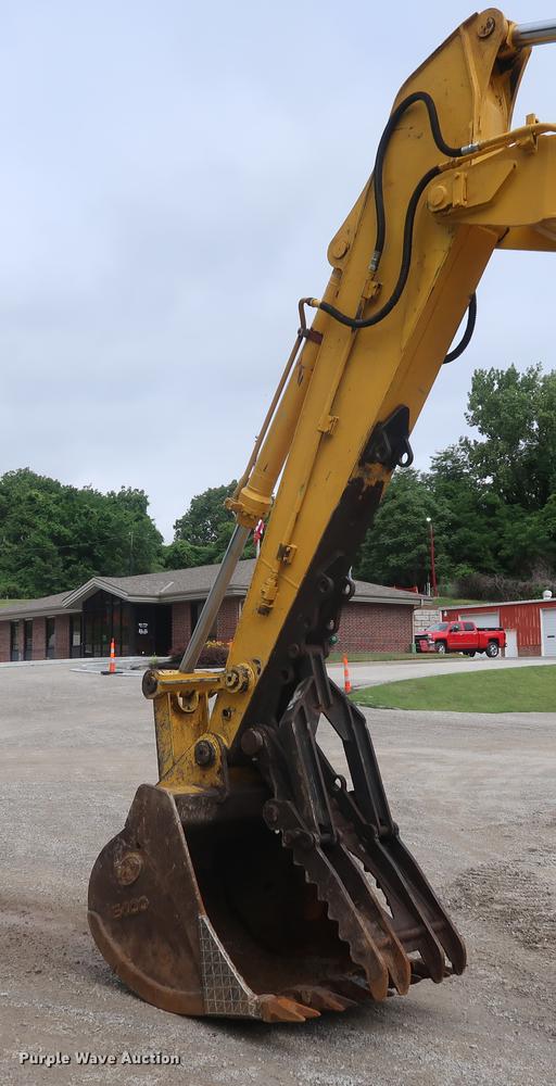 image for item EP9468 1994 Kobelco SK200LC excavator