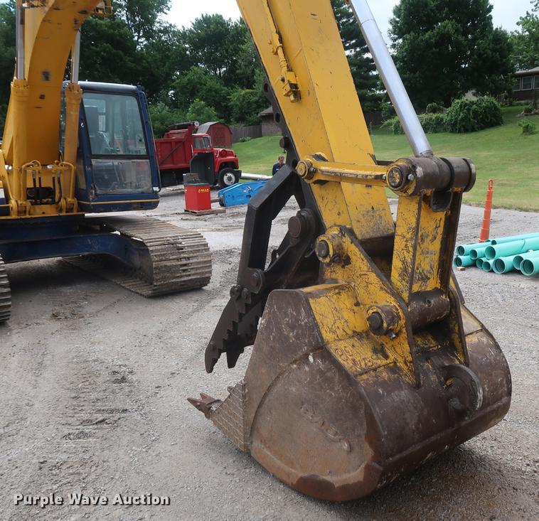 image for item EP9468 1994 Kobelco SK200LC excavator