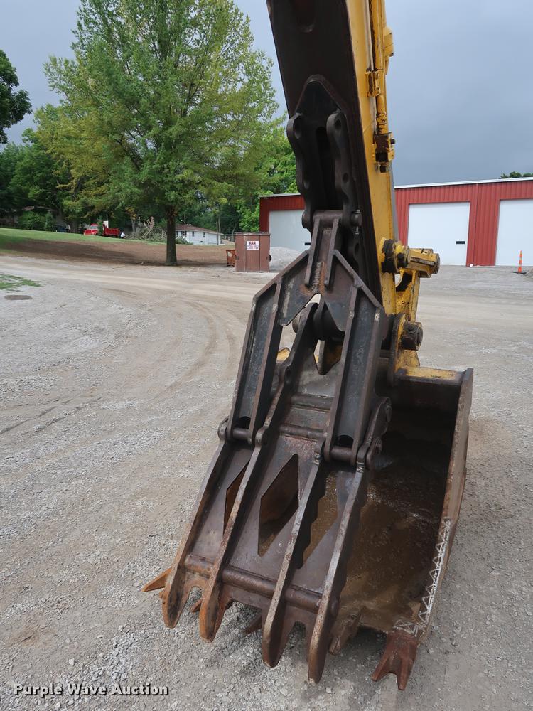 image for item EP9468 1994 Kobelco SK200LC excavator