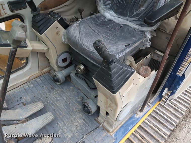 image for item EP9468 1994 Kobelco SK200LC excavator