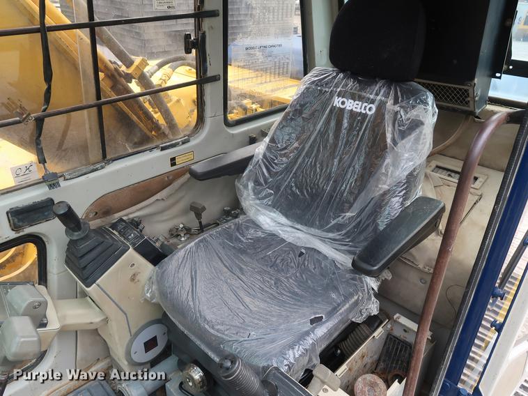 image for item EP9468 1994 Kobelco SK200LC excavator