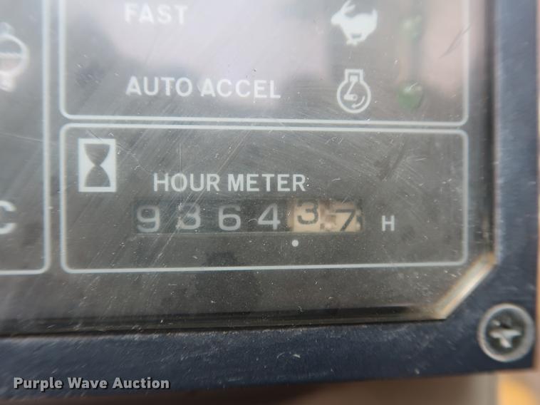 image for item EP9468 1994 Kobelco SK200LC excavator