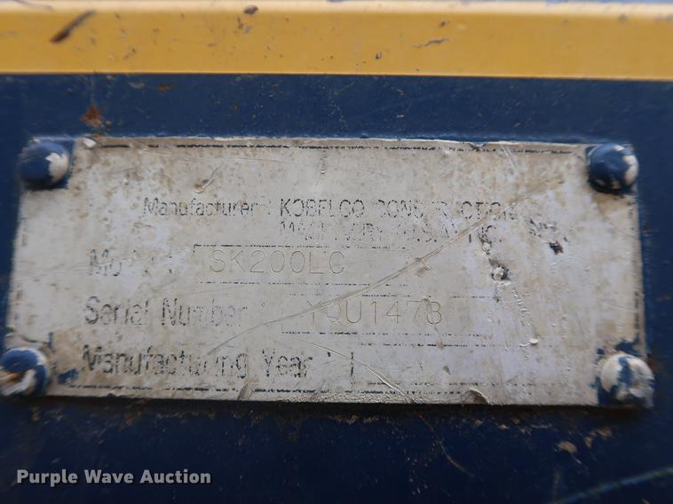 image for item EP9468 1994 Kobelco SK200LC excavator