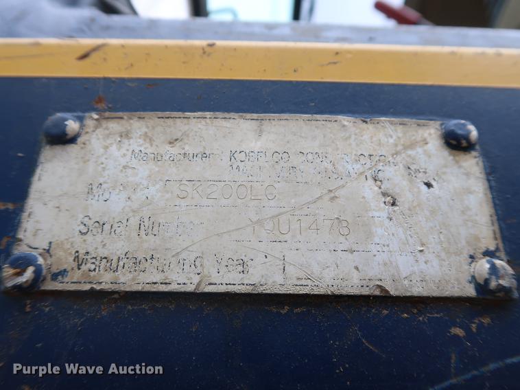 image for item EP9468 1994 Kobelco SK200LC excavator