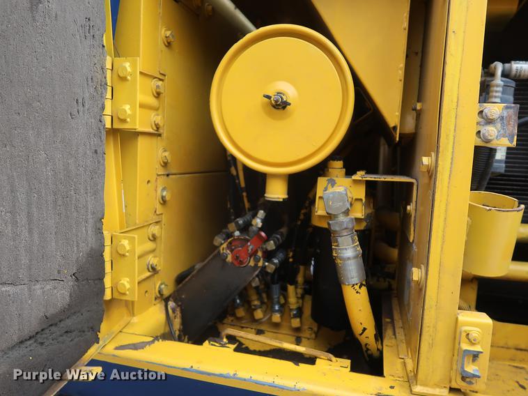 image for item EP9468 1994 Kobelco SK200LC excavator