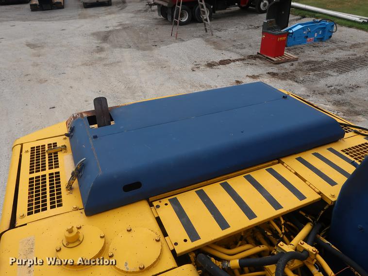 image for item EP9468 1994 Kobelco SK200LC excavator