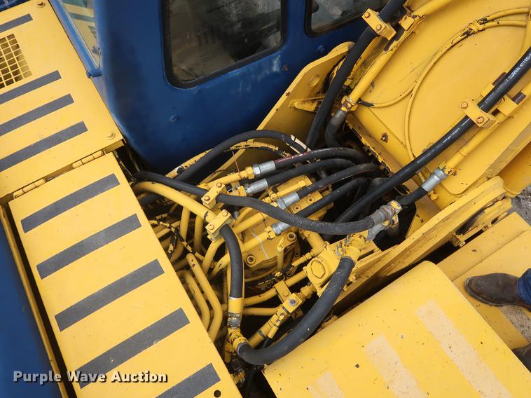 image for item EP9468 1994 Kobelco SK200LC excavator