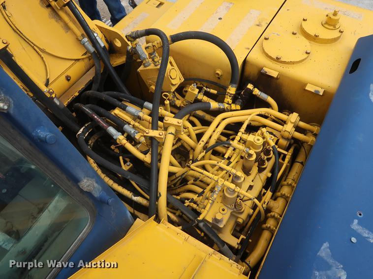 image for item EP9468 1994 Kobelco SK200LC excavator