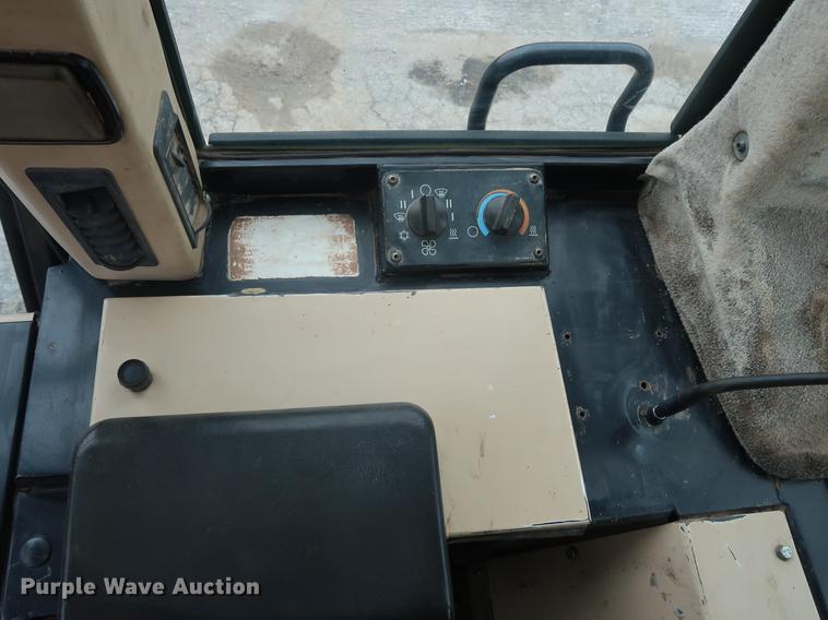 image for item EP9470 1997 Caterpillar 953C track loader